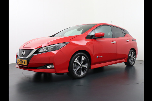 Nissan Leaf €10.395,- Na Subsidie 40 kWh Navi Top-View 360-Camera Adapt.Cruise-ControlAndroid Auto Apple Carplay Keyless Ecc Bluetooth DAB L Verwarmd Lederen Stuur Isofix N-Connecta €2.000,- Subsidie mogelijk