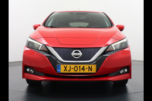 Nissan Leaf €10.395,- Na Subsidie 40 kWh Navi Top-View 360-Camera Adapt.Cruise-ControlAndroid Auto Apple Carplay Keyless Ecc Bluetooth DAB L Verwarmd Lederen Stuur Isofix N-Connecta €2.000,- Subsidie mogelijk