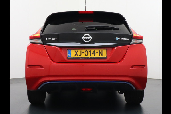 Nissan Leaf €10.395,- Na Subsidie 40 kWh Navi Top-View 360-Camera Adapt.Cruise-ControlAndroid Auto Apple Carplay Keyless Ecc Bluetooth DAB L Verwarmd Lederen Stuur Isofix N-Connecta €2.000,- Subsidie mogelijk