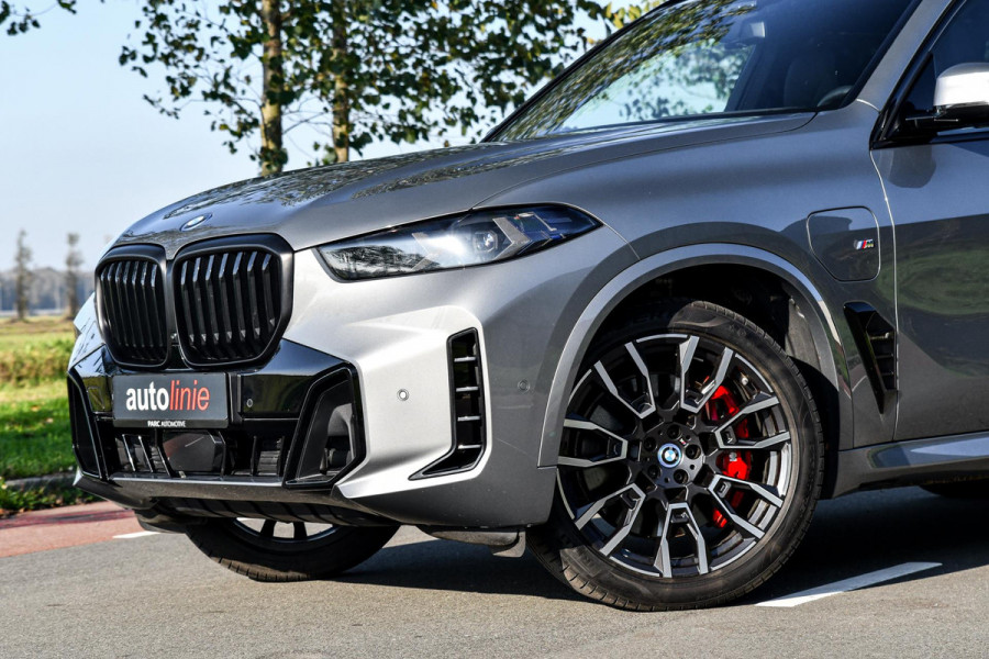 BMW X5 XDrive50e M-Sport Pro Facelift. Pano, HUD, 360 3D, ACC, Luchtv, H/K, Trekh, Stuurvw, Keyless, Dodeh, Sfeer!