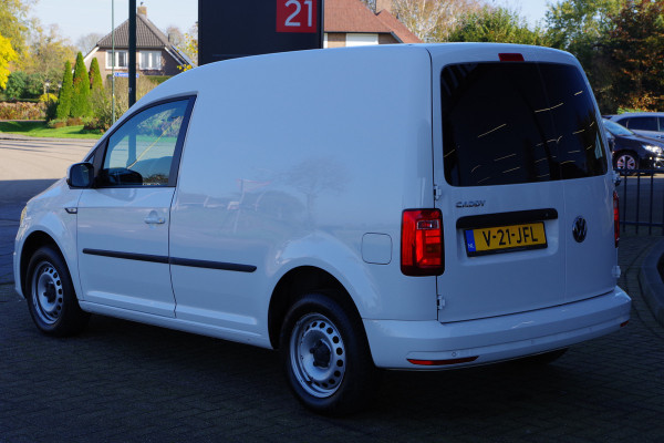 Volkswagen Caddy 1.0 TSI L1H1 BMT Comfortline, Parkeersensoren, Cruise Control, Navigatie