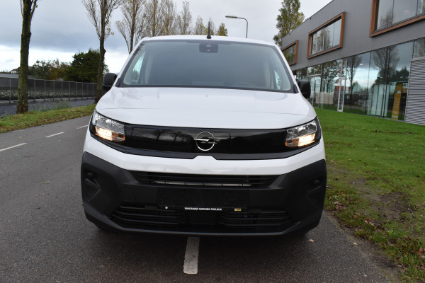 Opel Combo 1.5 BlueHDi 130 S&S L1 Automaat diesel Navigatie applecarplay Nieuw/ registratie 2024/ GEEN BPM