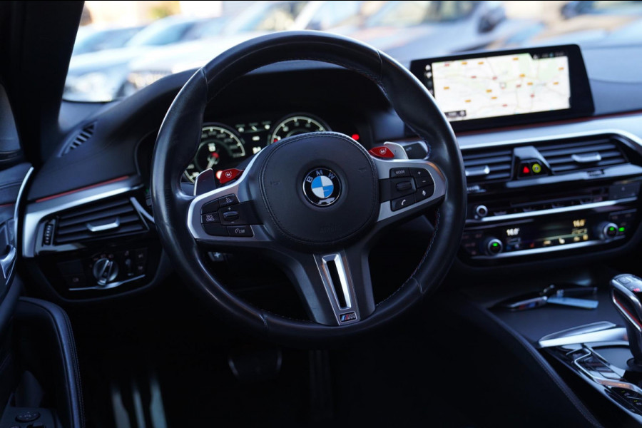 BMW 5 Serie M5 | Carbon | Harman/Kardon | Dealer onderhouden | Sfeerverlichting | Donington Grau | 600PK | NAP | Origineel NL |