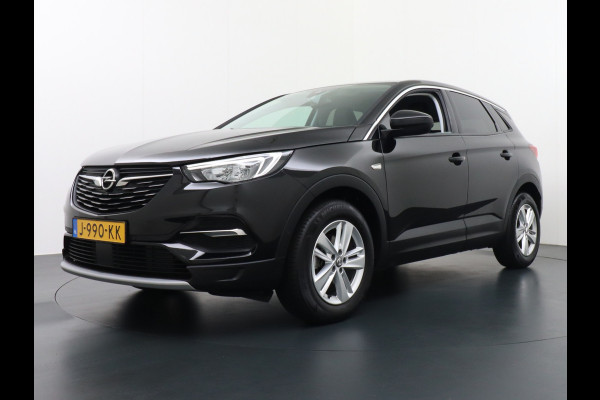 Opel Grandland X T131PK Automaat Apple Carplay Android Auto Navi Ecc Pdc Autom.AchterklepAGR-Stoel Cruise Control Keyless LaneAssist DAB Bluetooth Connected Led Licht-Regensensor Business Executive 1ste Eigenaar 1300 kg trekvermogen 39.000 nieuw!