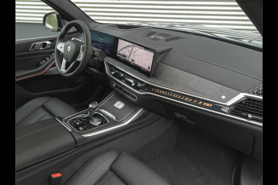 BMW X7 Alpina XB7 - Individual "Aurora Diamond Green" - Bowers & Wilkins - Standkachel