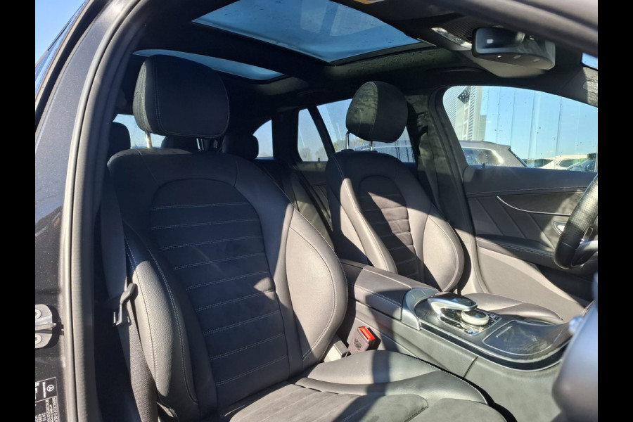 Mercedes-Benz C-Klasse Estate 300 e AMG Line Plug in Hybrid 320pk PHEV | Panodak | Luchtvering | Lederen Alcantara Sportstoelen Verwarmd | Burmester Audio | Adaptive Cruise | Navigatie | Apple Carplay |