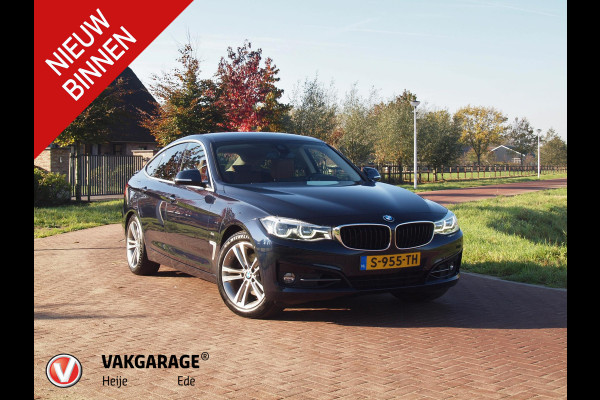 BMW 3-serie Gran Turismo 330i xDrive High Executive | Camera | Trekhaak | Cruise Control | Leer |