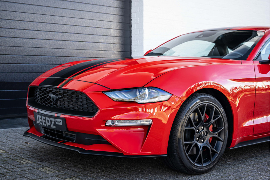 Ford Mustang Fastback 2.3 EcoBoost (EU Model) - Performance & Custom Pack - Sportuitlaat - Achterspoiler - Leder - 290 pk