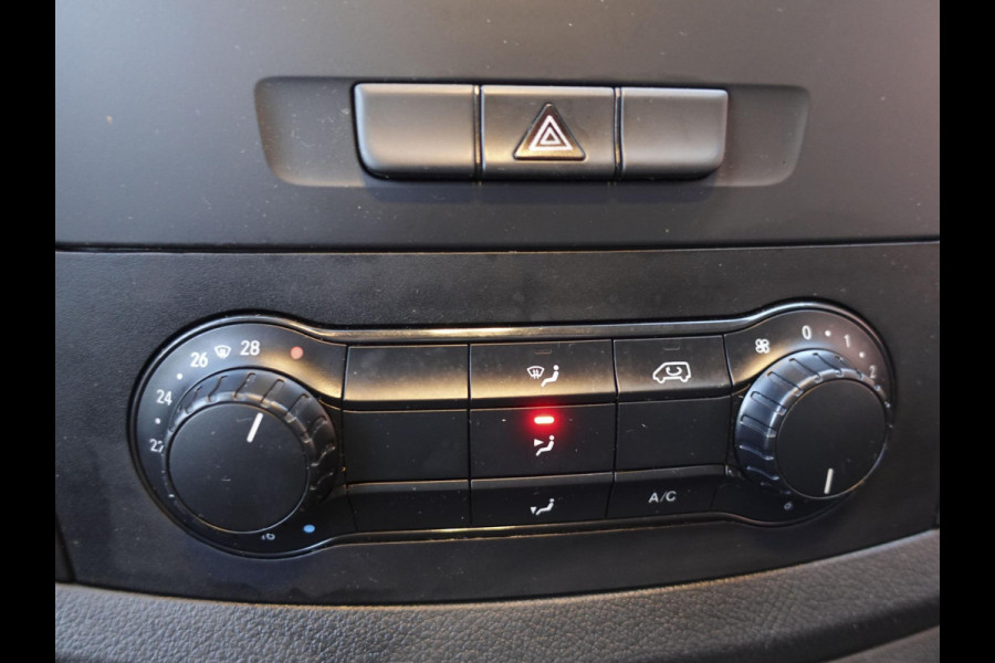 Mercedes-Benz Vito 111 CDI Lang XXL Airco 3zits Radio Bluetooth