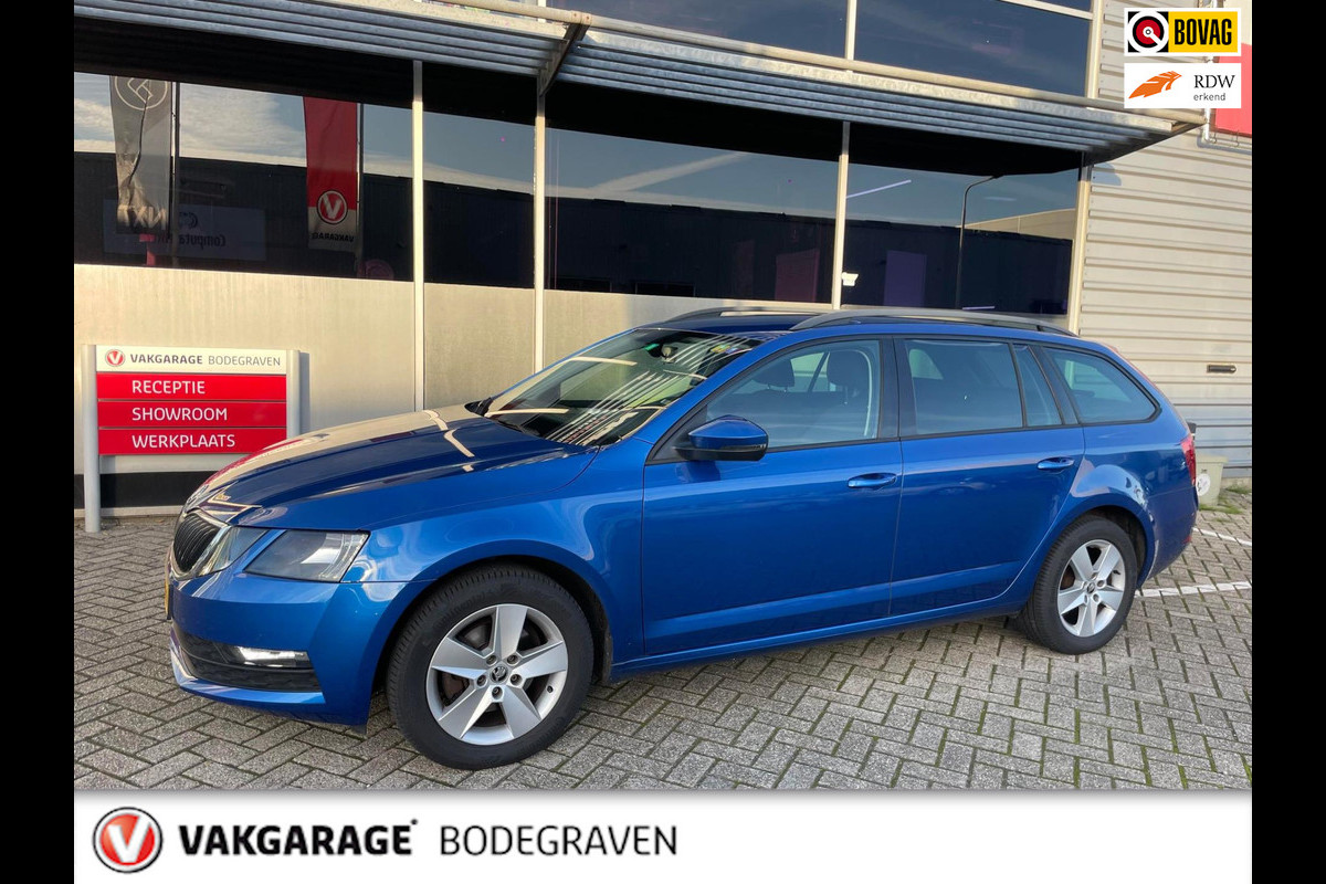 Škoda Octavia Combi 1.5 TSI Greentech Style / stoelverwarming / navigatie