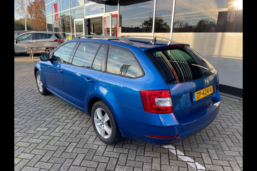 Škoda Octavia Combi 1.5 TSI Greentech Style / stoelverwarming / navigatie