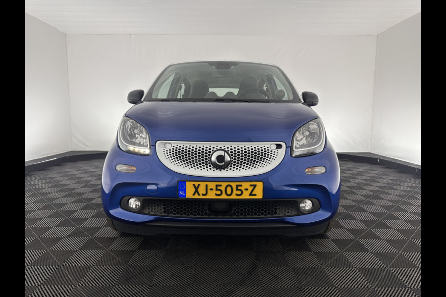 Smart Forfour EQ Business Solution 18 kWh [ 3-Fase ] (INCL.BTW) *lamp aandrijving brandt !! VOLLEDER | AIRCO | CRUISE | COMFORT-SEATS | 15''ALU*