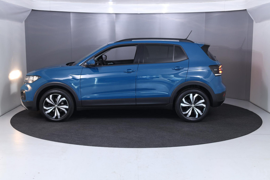 Volkswagen T-Cross 1.0 TSI Life 95 pk | Navigatie | Parkeersensoren | Adaptieve cruise control | Autom. airco | Dodehoek detectie |