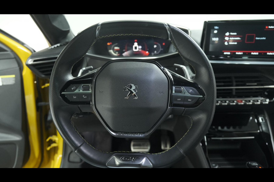 Peugeot 208 PureTech 130 EAT8 GT | Camera | Panoramadak | Dodehoekdetectie | Apple Carplay