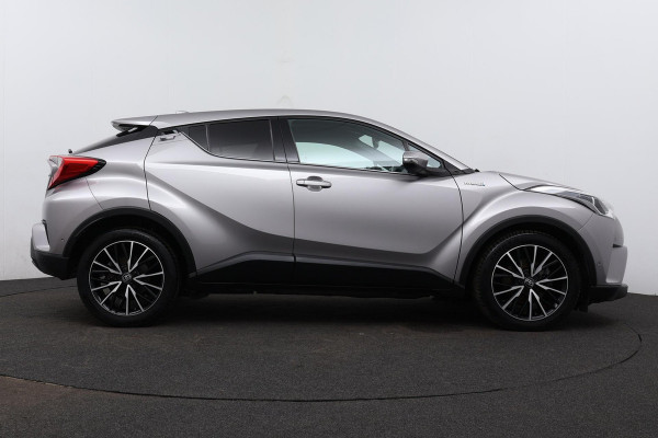 Toyota C-HR 1.8 Hybrid Executive(NL-auto, Goed OndH, Navi, Camera, StoelV, PDC V+A, Parkeerhulp, Cruise Con, Clima Con, Etc)