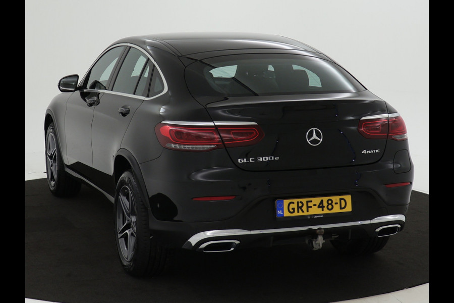 Mercedes-Benz GLC Coupé 300 e AMG Plug-In Hybride | AMG Styling | Trekhaak | Digitaal Dashboard | Ledkoplampen | KEYLESS GO | EASY PACK achterklep | Trekhaak | Inclusief 24 maanden MB Certified garantie voor Europa.