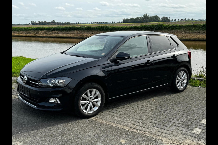 Volkswagen Polo 1.0 TSI 116PK Highline DSG / Apple car play / ACC / Clima / Stoelverw. trekhaak