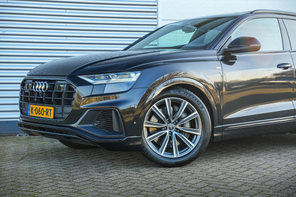 Audi Q8 55 TFSI e quattro Pro Line S S line Panoramadak Adapt. Cruise 360cam Stoelvent. Memory 21”LM