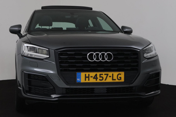 Audi Q2 35 TFSI S Edition Sport Automaat (NAVIGATIE, PANORAMADAK, CRUISE, CLIMATE, NL-AUTO, GOED ONDERHOUDEN)