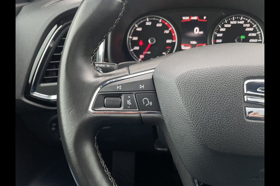 Seat Ateca 1.5 TSI Xcellence | Panorama | LED | Navi | Alcantara | Camera | Carplay | Climate