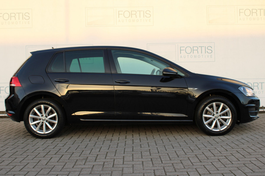 Volkswagen Golf 1.4 TSI ACT Business Edition TOP ONDERHOUDEN | NETTE AUTO | PDC | NAVI | STOELVERW |