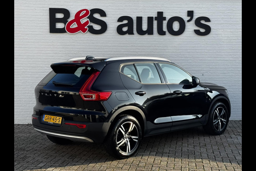 Volvo XC40 2.0 T4 Inscription LED Koplampen Verwarmde voorstoelen Digitaal Dashboard 360 camera