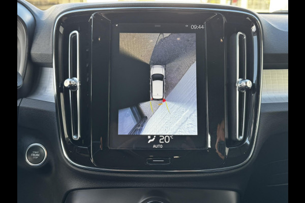 Volvo XC40 2.0 T4 Inscription LED Koplampen Verwarmde voorstoelen Digitaal Dashboard 360 camera