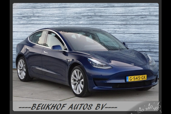 Tesla Model 3 Standard RWD Plus 19 inch Performance Pano Cam