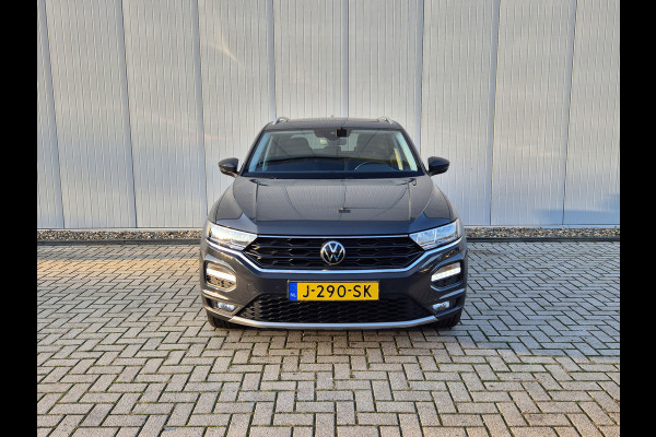 Volkswagen T-Roc 1.0 TSI Style Business | Pano | Navi | Clima | ACC