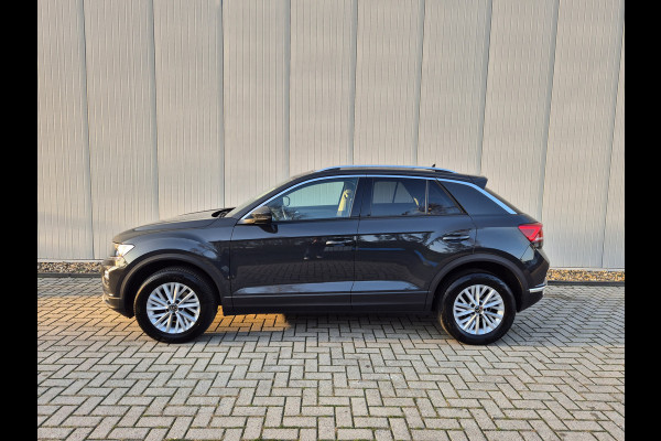 Volkswagen T-Roc 1.0 TSI Style Business | Pano | Navi | Clima | ACC