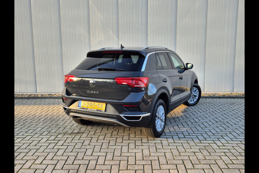 Volkswagen T-Roc 1.0 TSI Style Business | Pano | Navi | Clima | ACC