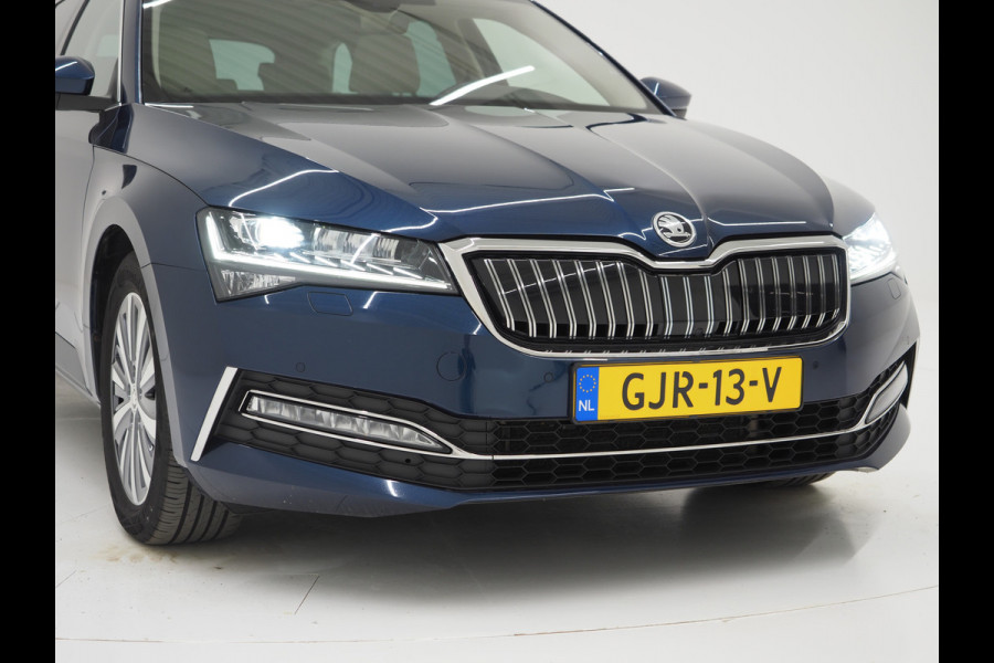 Škoda Superb Combi 1.4 TSI iV Style | Panoramadak | Leder | Adaptive Cruise | 360 | Stoel Koeling/Verwarming | Canton