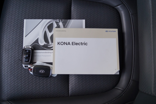 Hyundai Kona EV Premium 64kWh -LEER-ECC-S.DAK-NAVI-CAM-