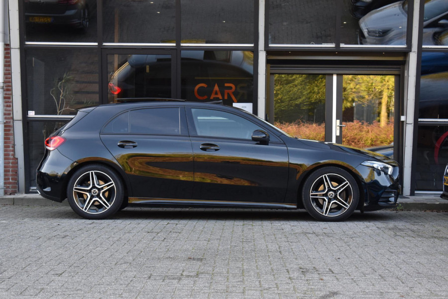 Mercedes-Benz A-Klasse 200 AMG Pano Sfeer NAP Carplay