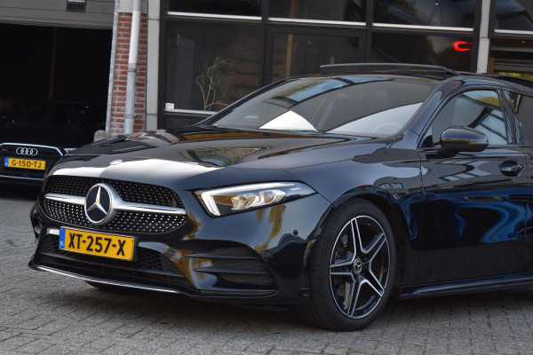 Mercedes-Benz A-Klasse 200 AMG Pano Sfeer NAP Carplay