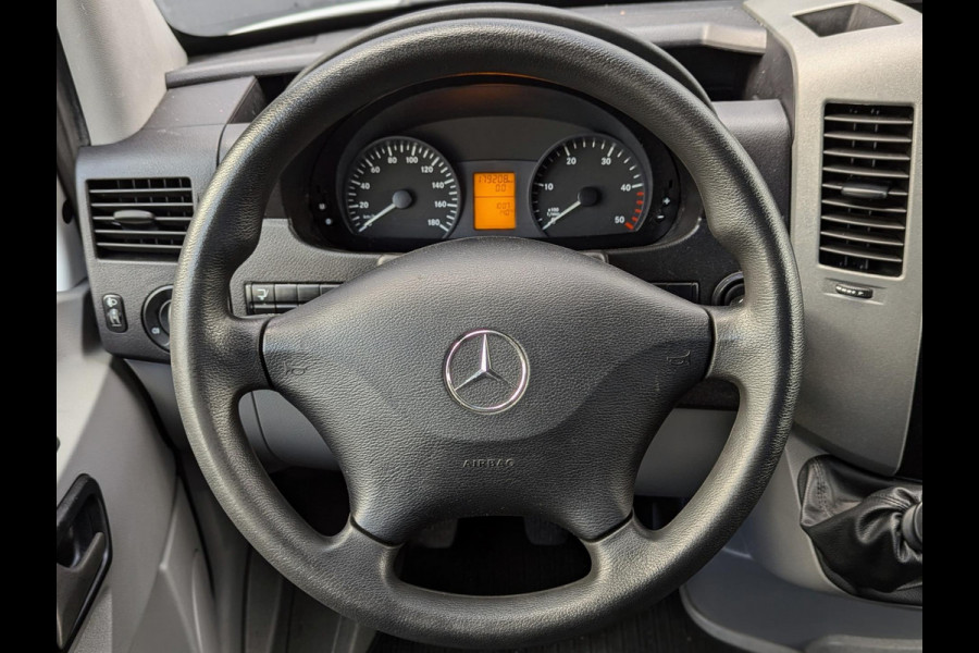 Mercedes-Benz Sprinter 316 160PK RWD LANGE BAKWAGEN LAADKLEP CLIMATE CONTROL 3 PERSOONS