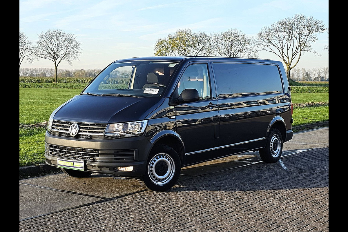 Volkswagen Transporter 2.0 TDI L2H1 DSG aut., airco, navi, pdc, kastinrichting