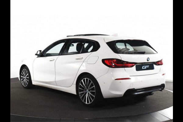 BMW 1-serie 118i M-Sport Pano Virtual Sfeer Carplay NAP