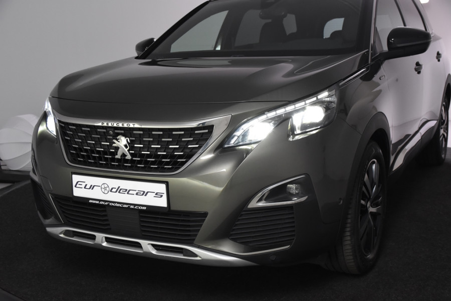 Peugeot 5008 1.2 PureTech GT-Line Peugeot 5008 GT-Line*1e eigenaar *Panodak*7 Zits