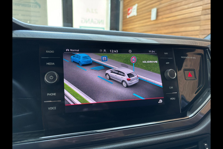 Volkswagen Polo 2.0 TSI GTI | Virtual | Fabrieksgarantie | IQ-LED | Apple Carplay | Ambient | ACC | PDC | Climatronic |