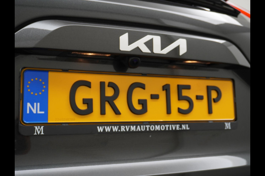 Kia Niro EV ExecutiveLine 64.8 kWh VAN: 41.900,- VOOR 39.330,- EINDEJAARSVOORDEEL: 2.570,- | * 37.330 NA SUBSIDIE * NIEUWE AUTO