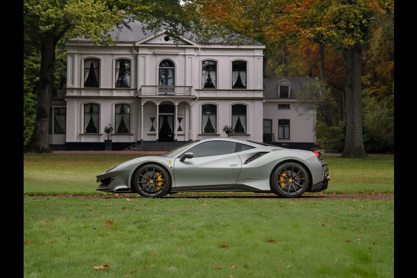 Ferrari 488 Pista | Atelier Car | Full carbon | Lift | Carbon wheels | JBL | Full PPF | Camera v+a