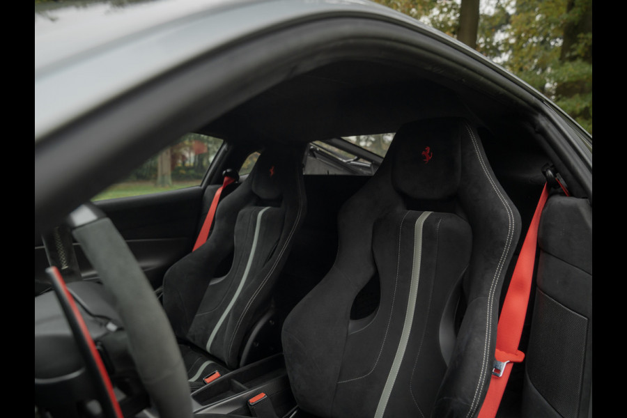 Ferrari 488 Pista | Atelier Car | Full carbon | Lift | Carbon wheels | JBL | Full PPF | Camera v+a