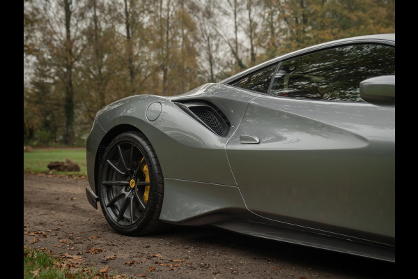 Ferrari 488 Pista | Atelier Car | Full carbon | Lift | Carbon wheels | JBL | Full PPF | Camera v+a