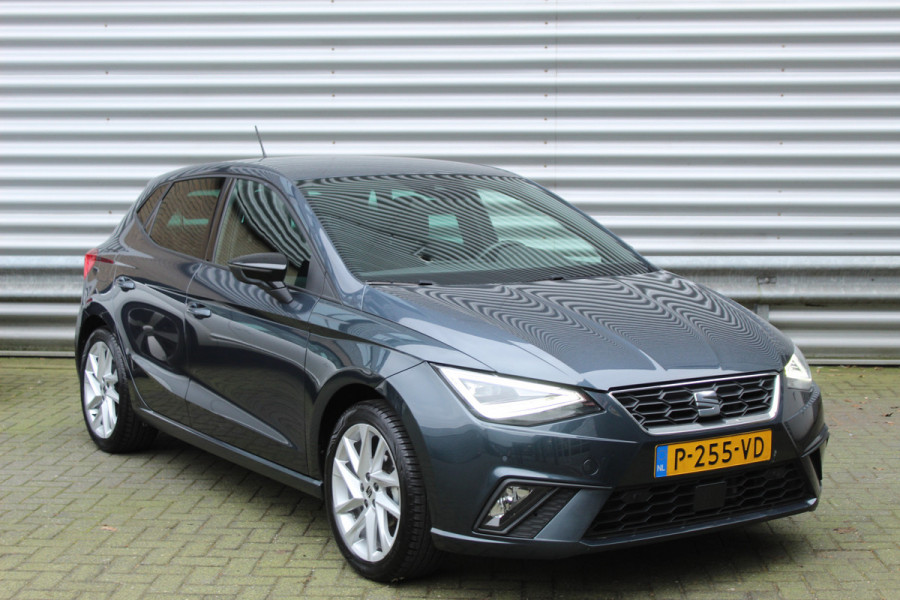 Seat Ibiza 1.0 TSI 96pk FR Business Intense NL-Auto NAP Dig. Cockpit Clima Cruise Navi Camera Carplay Sfeer LMV All Seasen