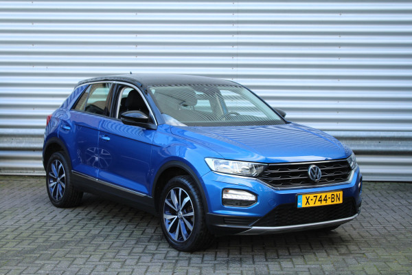 Volkswagen T-Roc 1.0 TSI 116pk Style Business Clima Cruise Navi PDC Stoelverwarming 17"LMV LED Two Tone