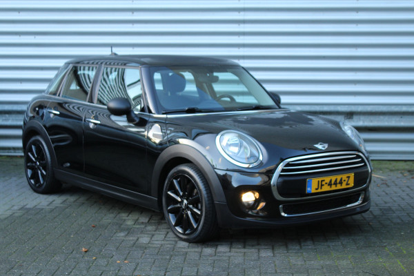 MINI One 1.2 102pk Business 5 deurs NL-Auto NAP Airco Cruise Navi 17"LMV