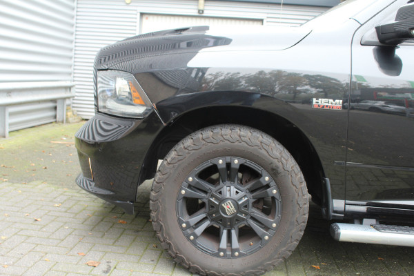 Dodge Ram 1500 5.7 V8 402pk 4x4 Crew Cab LPG O.B. Luchtvering Lage Bijtelling BTW Clima Cruise Navi Camera Schuidfak Leder Trekhaak 3500kg