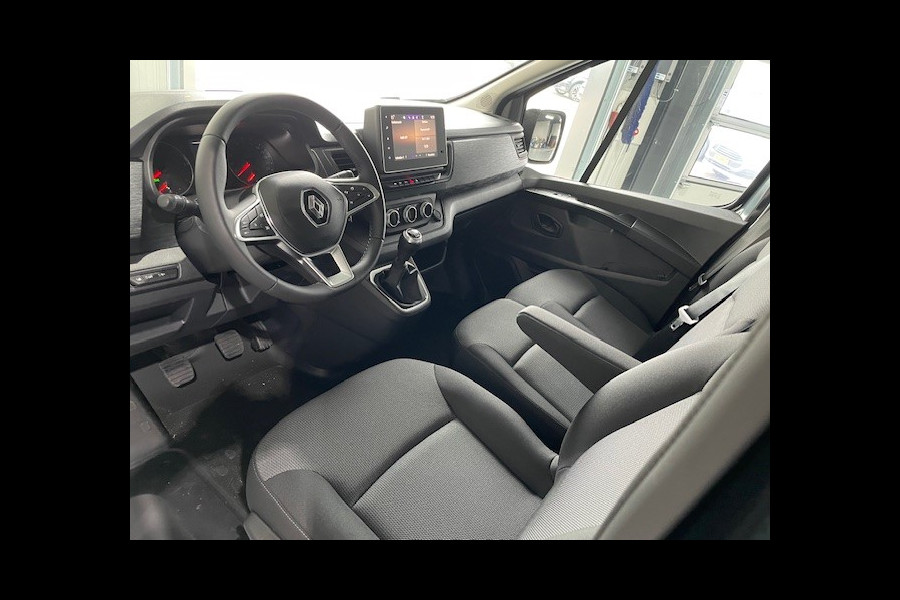 Renault Trafic 2.0 Blue dCi 130 T30 L2H1 Next Level / Camera / Apple Carplay