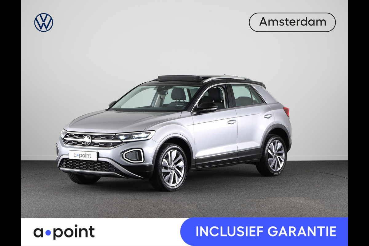 Volkswagen T-Roc 1.5 TSI Style 150 pk Automaat (DSG) | Verlengde garantie | Navigatie | Panoramadak | Parkeersensoren (Park assist) | Achteruitrijcamera | Stoelverwarming|